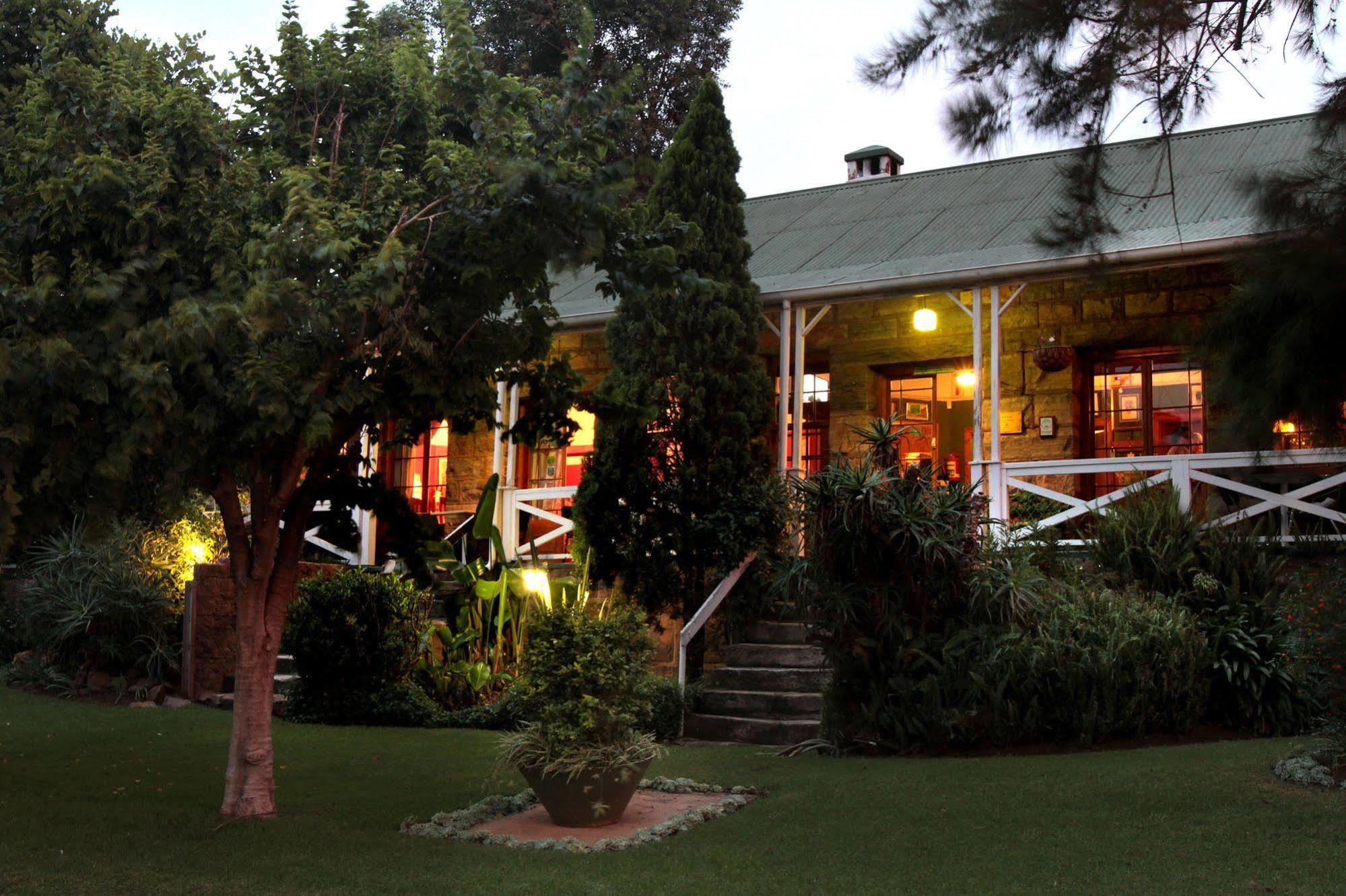 Shamrock Arms Guest Lodge Waterval Boven Buitenkant foto