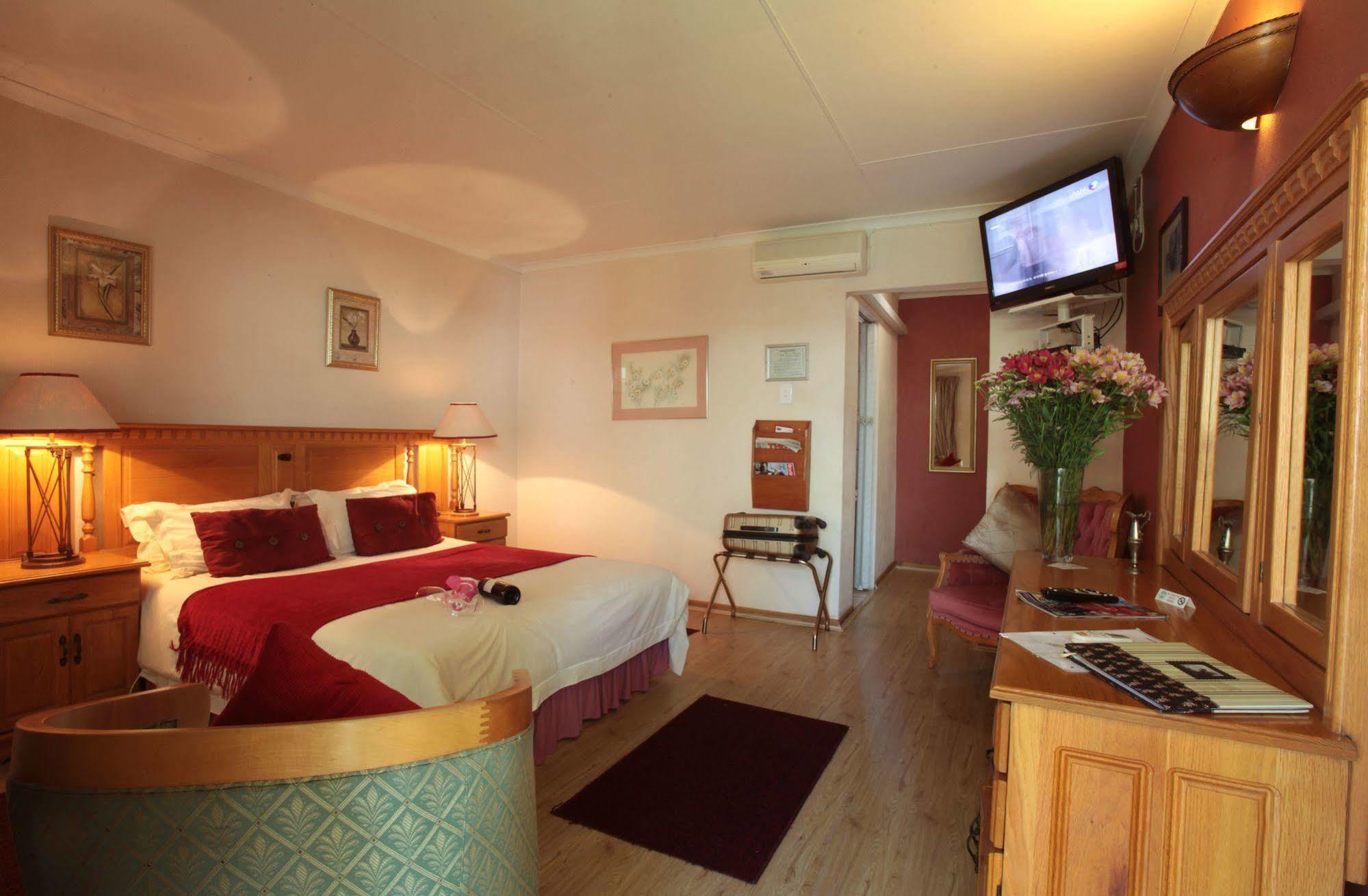 Shamrock Arms Guest Lodge Waterval Boven Buitenkant foto