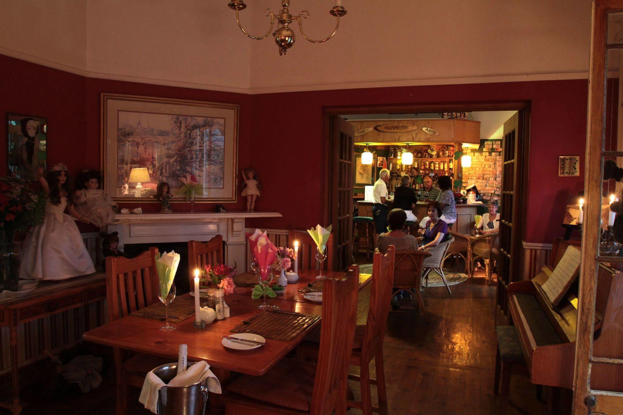 Shamrock Arms Guest Lodge Waterval Boven Buitenkant foto